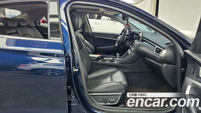 2019 Genesis G70 2.0T Sold VIN KMTG241ABKU053793 – trunk area