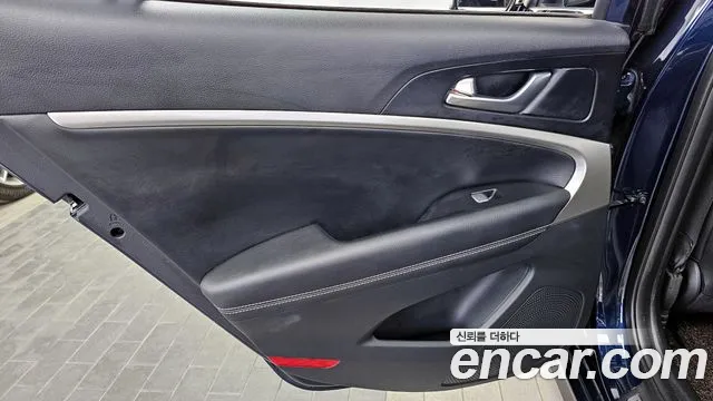 2019 Genesis G70 2.0T Sold VIN KMTG241ABKU053793 – photo 30