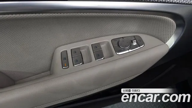 2022 Genesis The New G70 Diesel 2.2 4WD Sold VIN KMTG241BDNU096096 – interior seats 2022 Genesis The New G70 Diesel 2.2 4WD Sold VIN KMTG241BDNU096096 – interior seats