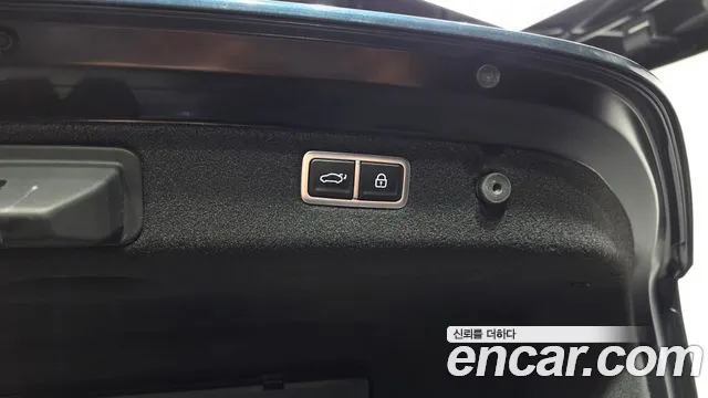 2022 Genesis The New G70 Diesel 2.2 4WD Sold VIN KMTG241BDNU096096 – photo 19 2022 Genesis The New G70 Diesel 2.2 4WD Sold VIN KMTG241BDNU096096 – photo 19