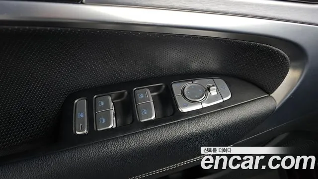 2018 Genesis G70 2.0T Sold VIN KMTG341ABJU003058 – trunk area 2018 Genesis G70 2.0T Sold VIN KMTG341ABJU003058 – trunk area