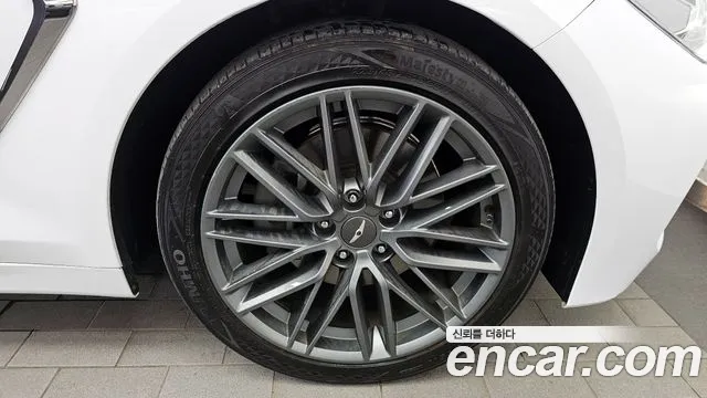 2018 Genesis G70 2.0T Sold VIN KMTG341ABJU007100 – interior seats 2018 Genesis G70 2.0T Sold VIN KMTG341ABJU007100 – interior seats