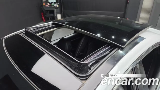 2018 Genesis G70 2.0T Sold VIN KMTG341ABJU009283 – photo 25 2018 Genesis G70 2.0T Sold VIN KMTG341ABJU009283 – photo 25