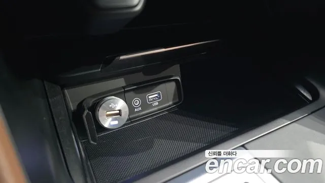 2019 Genesis G70 2.0T Sold VIN KMTG341ABKU028394 – photo 34 2019 Genesis G70 2.0T Sold VIN KMTG341ABKU028394 – photo 34