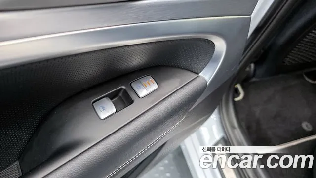 2019 Genesis G70 2.0T Sold VIN KMTG341ABKU036358 – photo 23