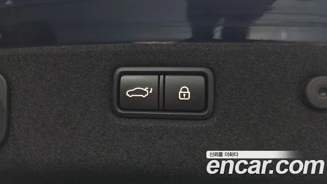 2019 Genesis G70 2.0T Sold VIN KMTG341ABKU038535 – photo 34 2019 Genesis G70 2.0T Sold VIN KMTG341ABKU038535 – photo 34