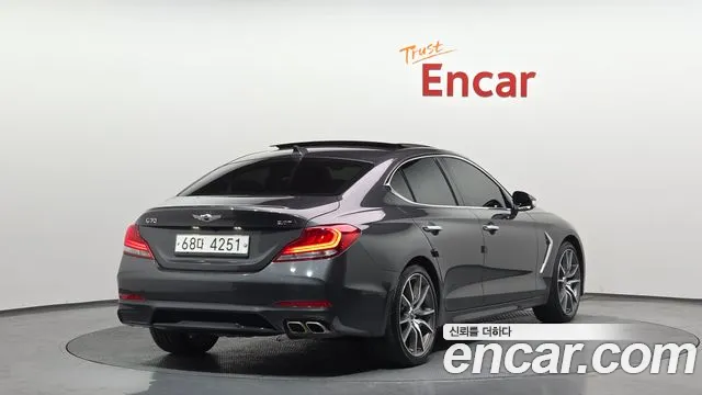 2019 Genesis G70 2.0T Sold VIN KMTG341ABKU042900 – interior seats 2019 Genesis G70 2.0T Sold VIN KMTG341ABKU042900 – interior seats