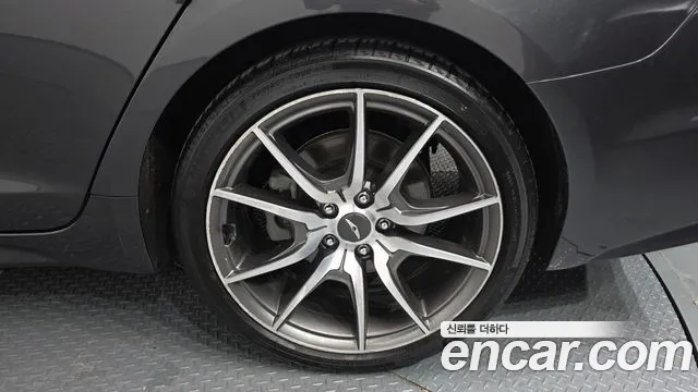 2019 Genesis G70 2.0T Sold VIN KMTG341ABKU042900 – engine bay 2019 Genesis G70 2.0T Sold VIN KMTG341ABKU042900 – engine bay