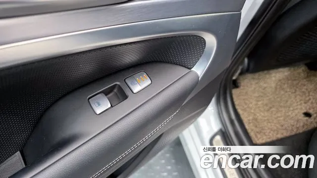2019 Genesis G70 2.0T Sold VIN KMTG341ABKU052239 – photo 21 2019 Genesis G70 2.0T Sold VIN KMTG341ABKU052239 – photo 21
