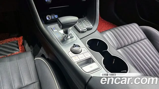 2020 Genesis G70 2.0T Sold VIN KMTG341ABLU067747 – engine bay 2020 Genesis G70 2.0T Sold VIN KMTG341ABLU067747 – engine bay