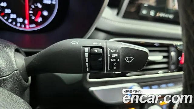 2020 Genesis G70 2.0T Sold VIN KMTG341ABLU067747 – photo 29 2020 Genesis G70 2.0T Sold VIN KMTG341ABLU067747 – photo 29