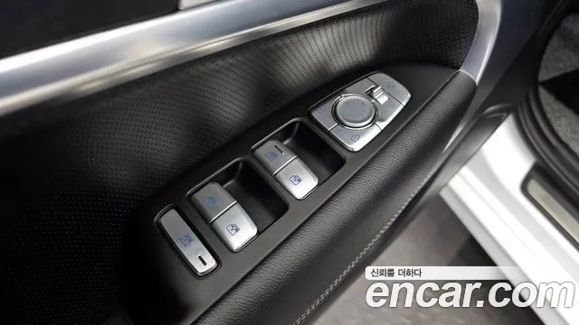 2020 Genesis G70 2.0T Sold VIN KMTG341ABLU070114 – odometer reading