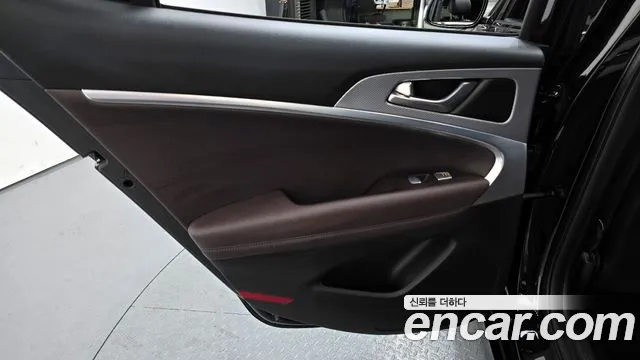 2021 Genesis The New G70 Gasoline 2.0t 2wd Sold VIN KMTG341ABMU077092 – front exterior