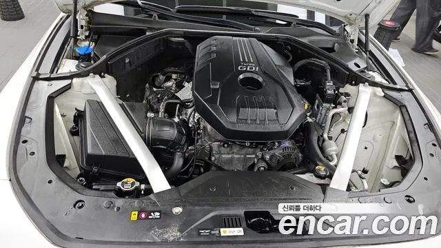 2021 Genesis The New G70 Gasoline 2.0T 2WD Sold VIN KMTG341ABMU077563 – engine bay