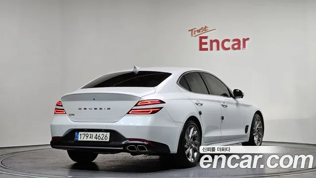 2021 Genesis The New G70 Gasoline 2.0T 2WD Sold VIN KMTG341ABMU077563 – photo 13