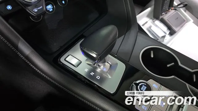 2021 Genesis The New G70 Gasoline 2.0t 2wd Sold VIN KMTG341ABMU079122 – front exterior