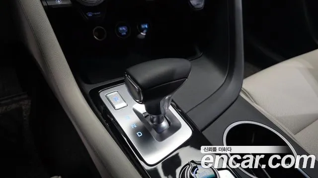 2021 Genesis The New G70 Gasoline 2.0T 2WD Sold VIN KMTG341ABMU084910 – photo 19