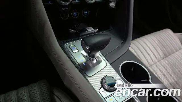 2021 Genesis The New G70 Gasoline 2.0T 2WD Sold VIN KMTG341ABMU089818 – photo 13