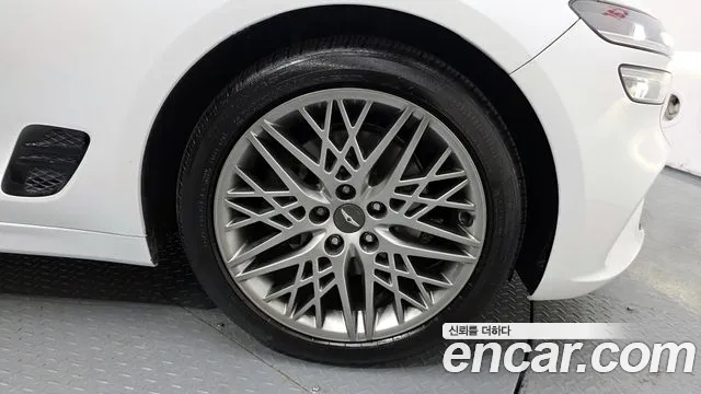 2021 Genesis The New G70 Gasoline 2.0T 2WD Sold VIN KMTG341ABMU089818 – photo 15