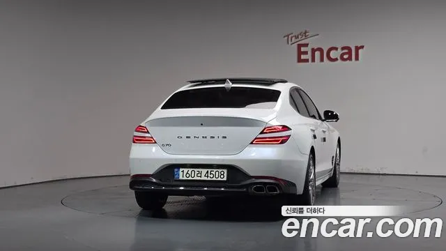 2021 Genesis The New G70 Gasoline 2.0T 2WD VIN KMTG341ABMU093488