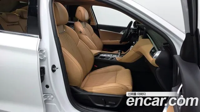 2021 Genesis The New G70 Gasoline 2.0T 2WD Sold VIN KMTG341ABMU094003 – side profile 2021 Genesis The New G70 Gasoline 2.0T 2WD Sold VIN KMTG341ABMU094003 – side profile