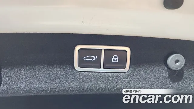 2022 Genesis The New G70 Gasoline 2.0t 2wd Sold VIN KMTG341ABNU095060 – front exterior 2022 Genesis The New G70 Gasoline 2.0t 2wd Sold VIN KMTG341ABNU095060 – front exterior
