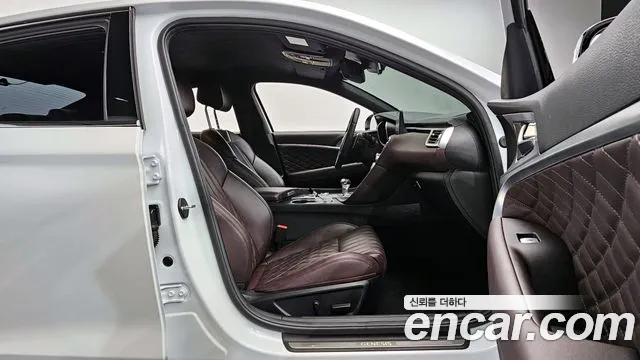 2022 Genesis The New G70 Gasoline 2.0T 2WD Sold VIN KMTG341ABNU097300 – dashboard 2022 Genesis The New G70 Gasoline 2.0T 2WD Sold VIN KMTG341ABNU097300 – dashboard