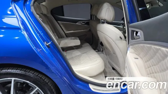 2022 Genesis The New G70 Gasoline 2.0T 2WD Sold VIN KMTG341ABNU101837 – photo 18 2022 Genesis The New G70 Gasoline 2.0T 2WD Sold VIN KMTG341ABNU101837 – photo 18