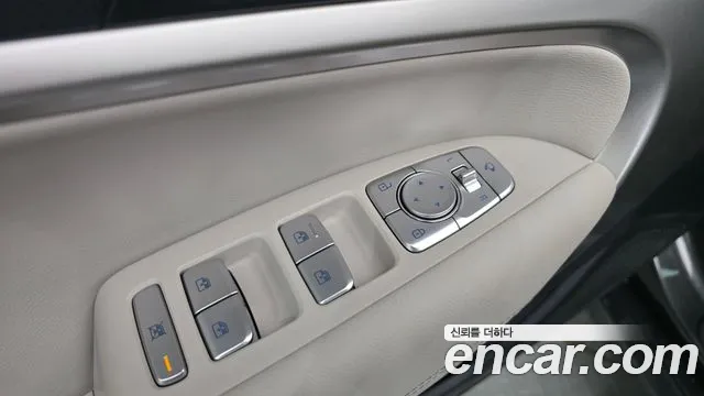 2022 Genesis The New G70 Gasoline 2.0T 2WD Sold VIN KMTG341ABNU105615 – photo 22 2022 Genesis The New G70 Gasoline 2.0T 2WD Sold VIN KMTG341ABNU105615 – photo 22