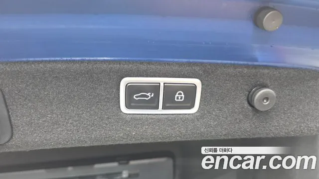 2023 Genesis The New G70 Gasoline 2.0T 2WD Sold VIN KMTG341ABPU109191 – photo 30 2023 Genesis The New G70 Gasoline 2.0T 2WD Sold VIN KMTG341ABPU109191 – photo 30