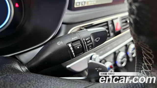 2023 Genesis The New G70 Gasoline 2.0T 2WD Sold VIN KMTG341ABPU116703 – photo 20 2023 Genesis The New G70 Gasoline 2.0T 2WD Sold VIN KMTG341ABPU116703 – photo 20