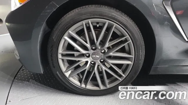 2018 Genesis G70 2.0T AWD Sold VIN KMTG341ADJU001093 – exterior detail 2018 Genesis G70 2.0T AWD Sold VIN KMTG341ADJU001093 – exterior detail