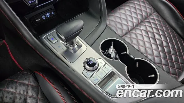 2019 Genesis G70 2.0T AWD Sold VIN KMTG341ADKU028104 – exterior detail 2019 Genesis G70 2.0T AWD Sold VIN KMTG341ADKU028104 – exterior detail