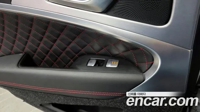 2019 Genesis G70 2.0T AWD Sold VIN KMTG341ADKU048181 – photo 13