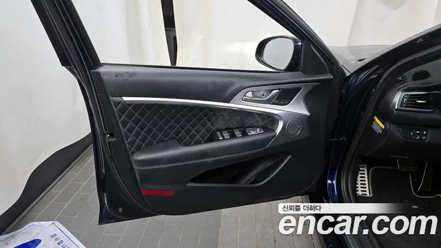 2019 Genesis G70 2.0T AWD Sold VIN KMTG341ADKU052041 – photo 15