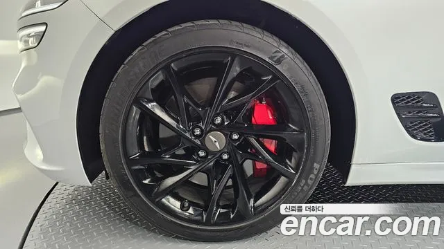 2021 Genesis The New G70 Gasoline 2.0T 4WD Sold VIN KMTG341ADMU078080 – photo 15 2021 Genesis The New G70 Gasoline 2.0T 4WD Sold VIN KMTG341ADMU078080 – photo 15