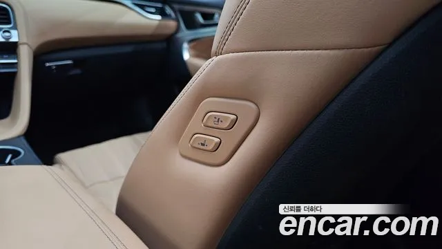 2021 Genesis The New G70 Gasoline 2.0T 4WD Sold VIN KMTG341ADMU078742 – photo 12 2021 Genesis The New G70 Gasoline 2.0T 4WD Sold VIN KMTG341ADMU078742 – photo 12