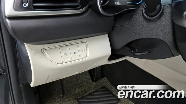 2021 Genesis The New G70 Gasoline 2.0T 4WD Sold VIN KMTG341ADMU080023 – dashboard