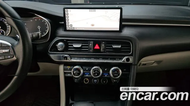 2021 Genesis The New G70 Gasoline 2.0T 4WD Sold VIN KMTG341ADMU080023 – photo 17