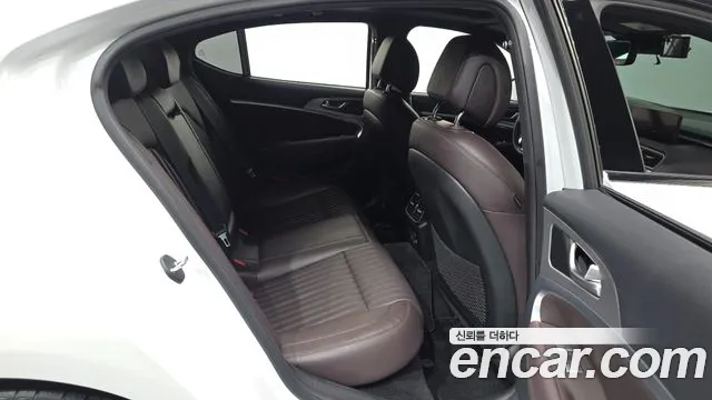 2021 Genesis The New G70 Gasoline 2.0T 4WD Sold VIN KMTG341ADMU084453 – interior seats 2021 Genesis The New G70 Gasoline 2.0T 4WD Sold VIN KMTG341ADMU084453 – interior seats
