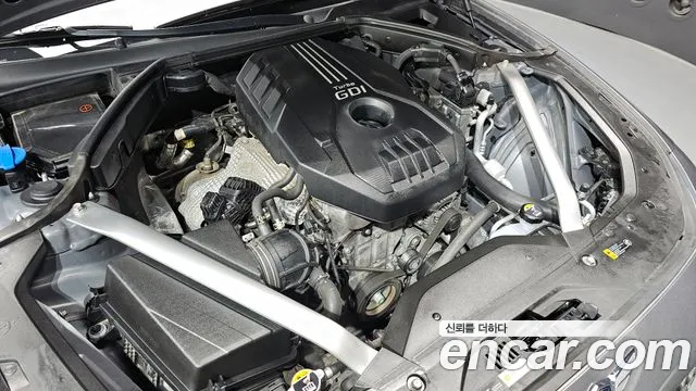 2021 Genesis The New G70 Gasoline 2.0T 4WD VIN KMTG341ADMU087076