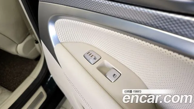 2023 Genesis The New G70 Gasoline 2.0T 4WD Sold VIN KMTG341ADPU111392 – photo 11 2023 Genesis The New G70 Gasoline 2.0T 4WD Sold VIN KMTG341ADPU111392 – photo 11