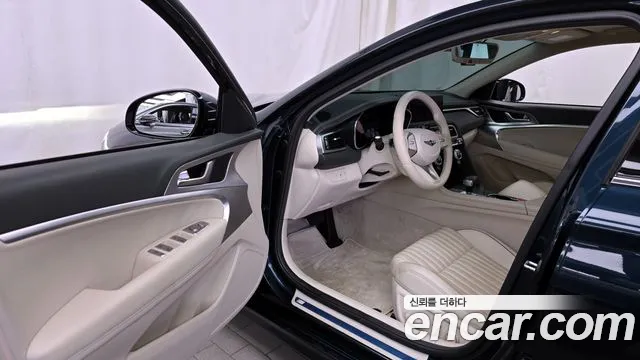 2023 Genesis The New G70 Gasoline 2.0T 4WD Sold VIN KMTG341ADPU111392 – photo 12 2023 Genesis The New G70 Gasoline 2.0T 4WD Sold VIN KMTG341ADPU111392 – photo 12