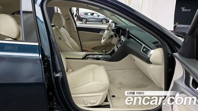2023 Genesis The New G70 Gasoline 2.0T 4WD Sold VIN KMTG341ADPU111392 – photo 16 2023 Genesis The New G70 Gasoline 2.0T 4WD Sold VIN KMTG341ADPU111392 – photo 16