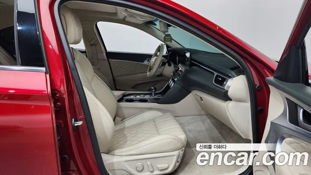 2023 Genesis The New G70 Gasoline 2.0T 4WD Sold VIN KMTG341ADPU113771 – photo 15 2023 Genesis The New G70 Gasoline 2.0T 4WD Sold VIN KMTG341ADPU113771 – photo 15