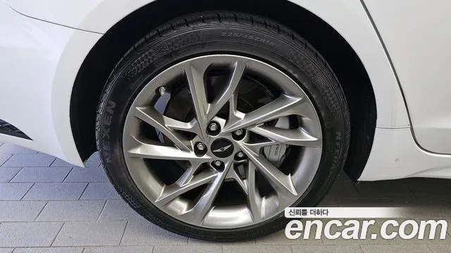 2024 Genesis The New G70 Gasoline 2.5T 2WD Sold VIN KMTG341CBRU129560 – photo 16 2024 Genesis The New G70 Gasoline 2.5T 2WD Sold VIN KMTG341CBRU129560 – photo 16