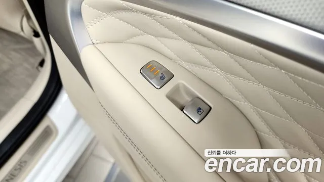 2024 Genesis The New G70 Gasoline 2.5t 4wd Sold VIN KMTG341CDRU133051 – front exterior