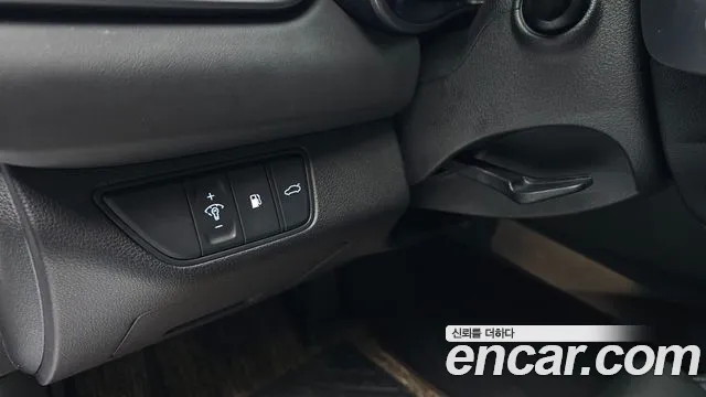 2025 Genesis The New G70 Gasoline 2.5T 4WD Sold VIN KMTG341CDSU156448 – interior seats