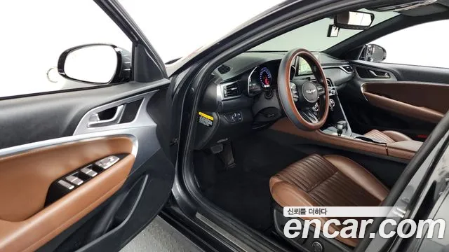 2018 Genesis G70 2.2D Sold VIN KMTG441BBJU003291 – trunk area