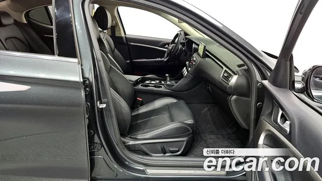 2021 Genesis The New G70 Diesel 2.2 4WD Sold VIN KMTG441BDMU080856 – interior seats 2021 Genesis The New G70 Diesel 2.2 4WD Sold VIN KMTG441BDMU080856 – interior seats